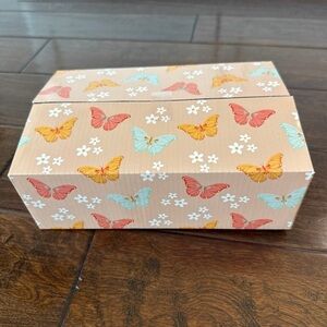 5 Pack - 9x6x3” Beautiful Butterfly 🦋 Shipping Boxes